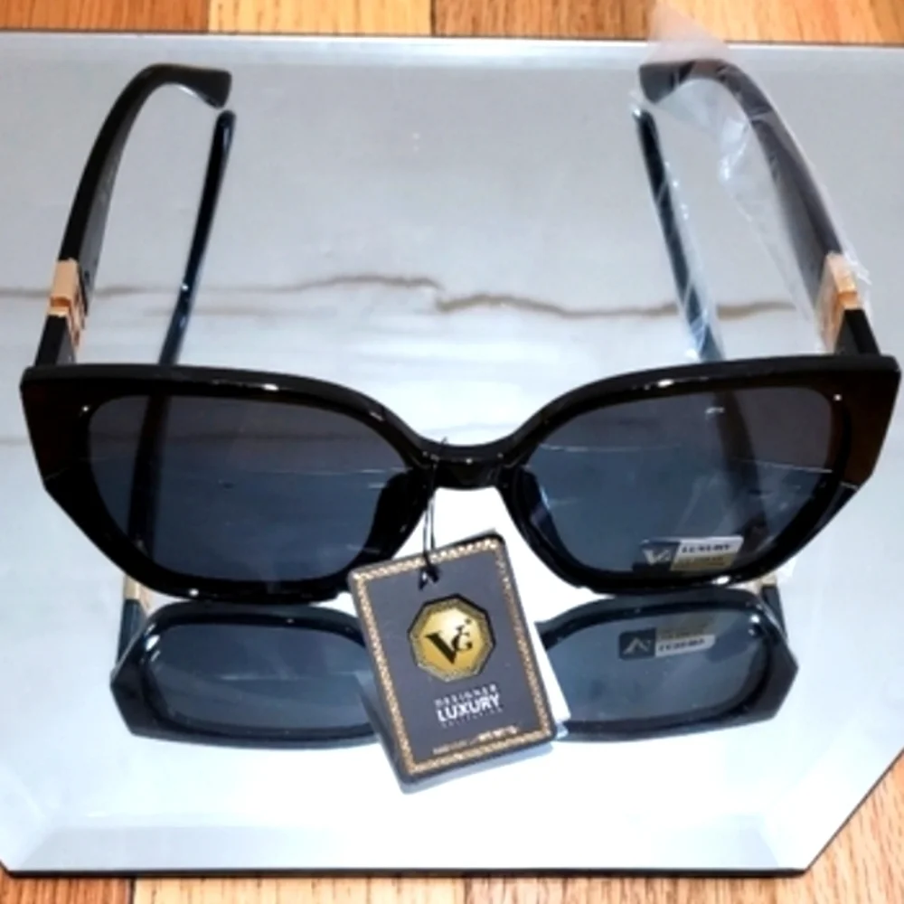 🛍2 for $20🛍 VG Sunglasses